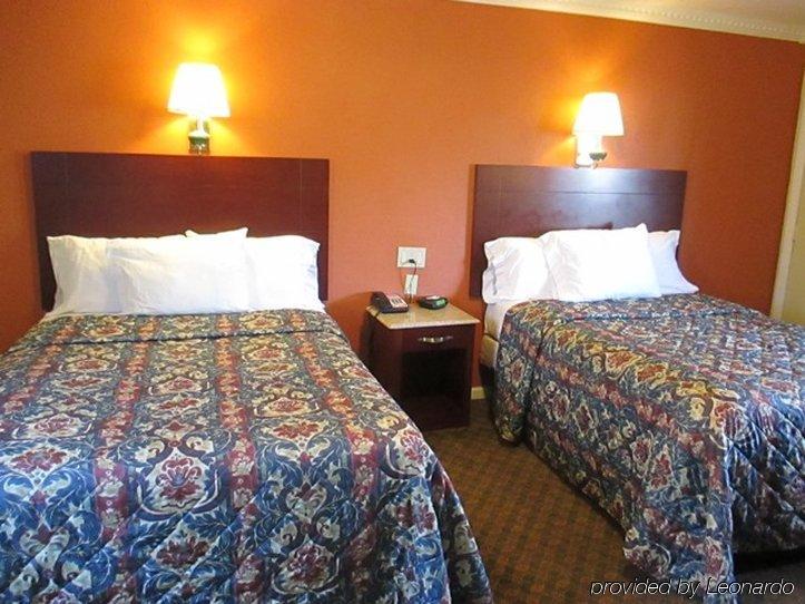 Cheshire Welcome Inn Εξωτερικό φωτογραφία