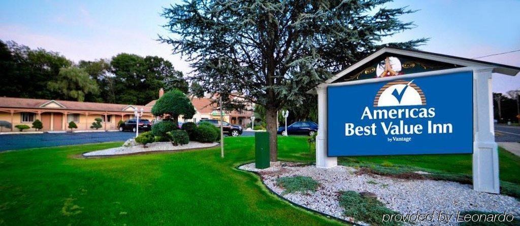 Cheshire Welcome Inn Εξωτερικό φωτογραφία