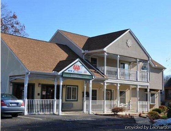 Cheshire Welcome Inn Εξωτερικό φωτογραφία